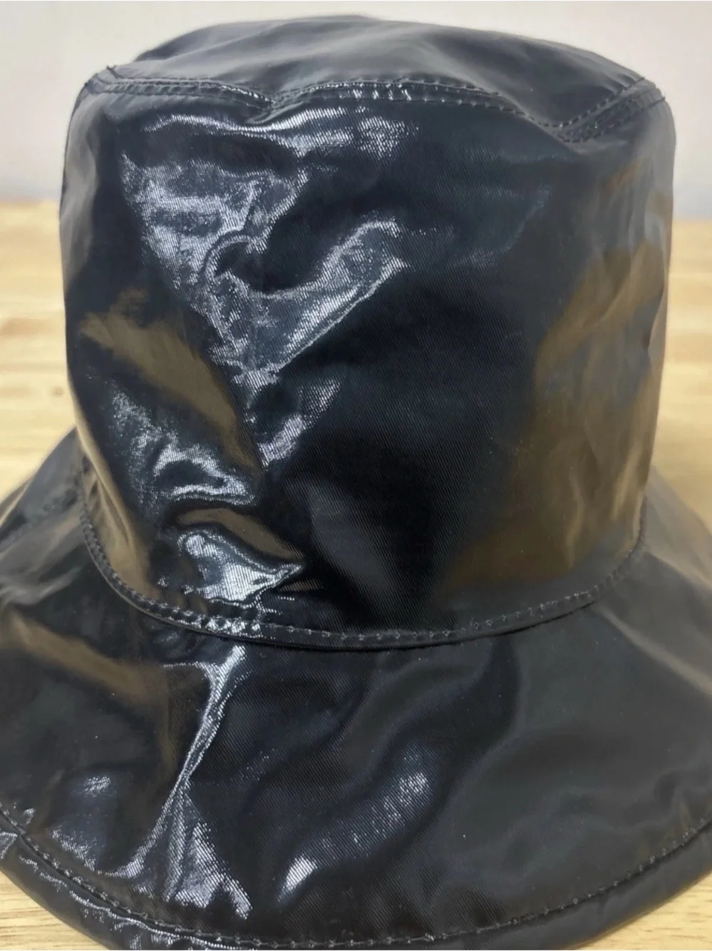 Gucci Black Logo-Print Bucket Hat Sz M